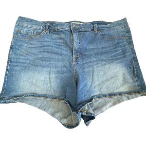 Torrid Womens High Rise Denim Jean Shorts Medium Wash Plus Size 24
